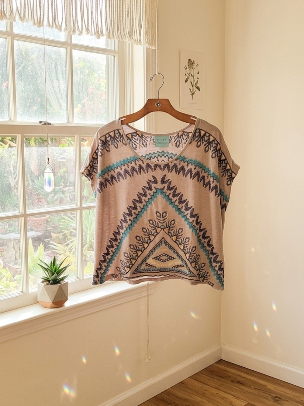 Judith March Casual Taupe Aztec Print Women's CropTop with Heavy Embrodery Sz Sm